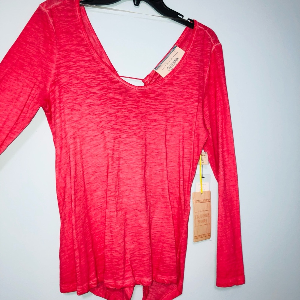 NWT Pink Ombre Keyhole Back Long Sleeve Top NWT